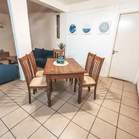 Freminore Apts 아이아 나파
